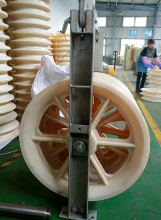 Провод большого диаметра шнуруя блоки с 3 частями передачи колес